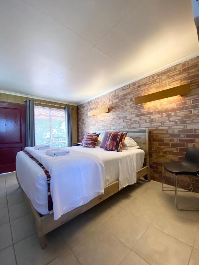 Proserpine Motor Lodge Esterno foto