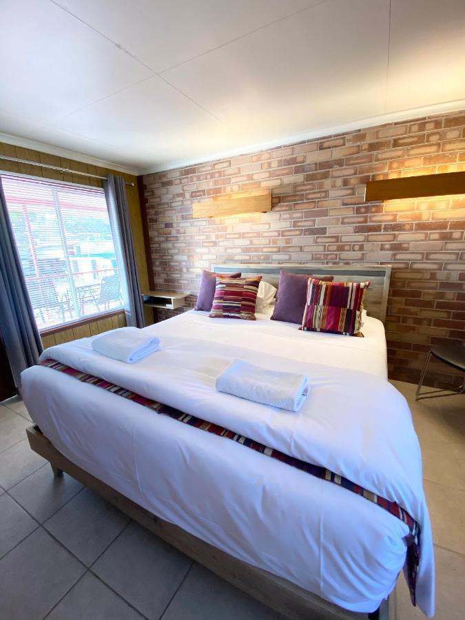 Proserpine Motor Lodge Esterno foto