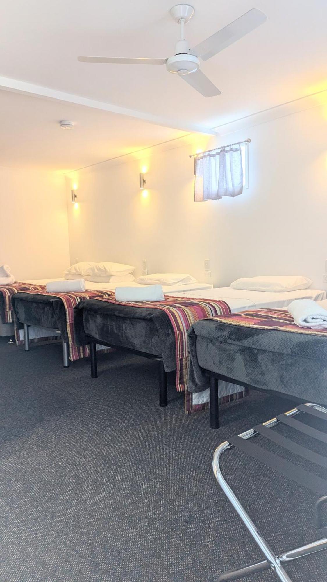 Proserpine Motor Lodge Esterno foto